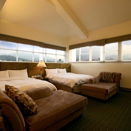 เมาน์เท็น ฟิช วอเตอร์ บูทิก โฮเต็ล Hotel จี๋จี๋ ภายนอก รูปภาพ