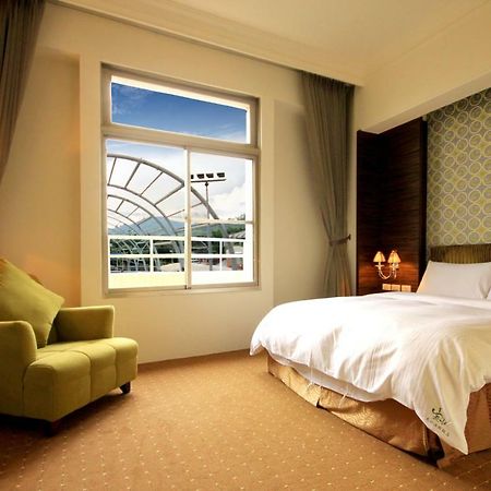 เมาน์เท็น ฟิช วอเตอร์ บูทิก โฮเต็ล Hotel จี๋จี๋ ภายนอก รูปภาพ