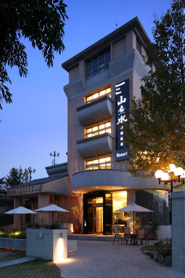 เมาน์เท็น ฟิช วอเตอร์ บูทิก โฮเต็ล Hotel จี๋จี๋ ภายนอก รูปภาพ