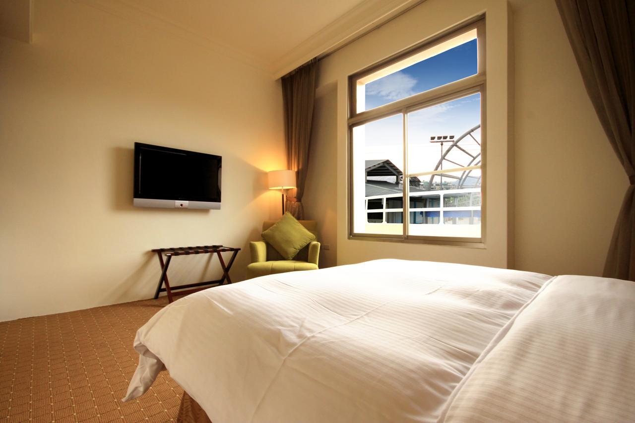 เมาน์เท็น ฟิช วอเตอร์ บูทิก โฮเต็ล Hotel จี๋จี๋ ห้อง รูปภาพ