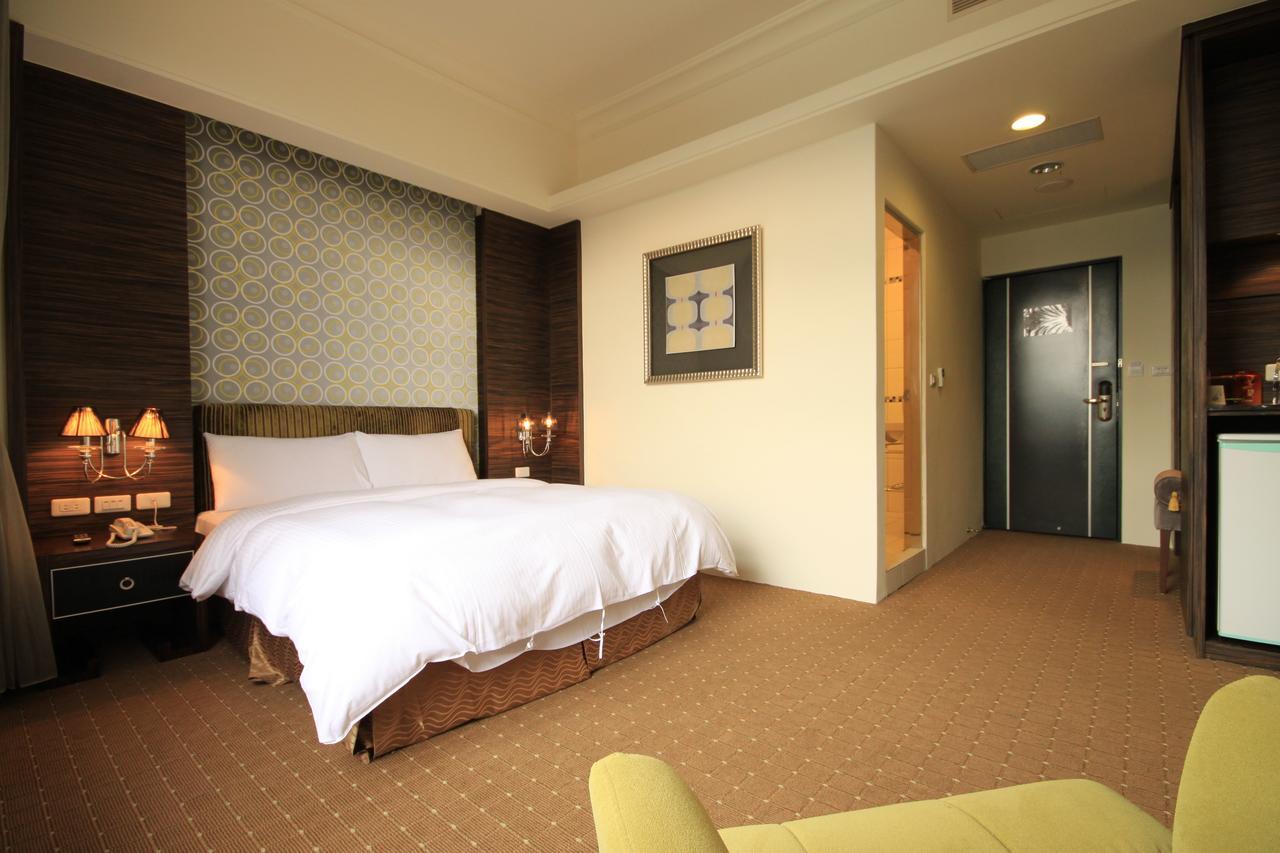 เมาน์เท็น ฟิช วอเตอร์ บูทิก โฮเต็ล Hotel จี๋จี๋ ห้อง รูปภาพ
