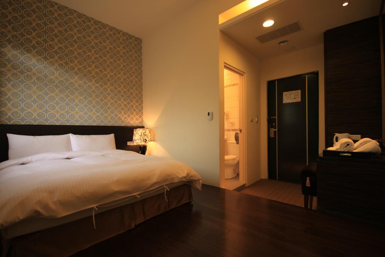 เมาน์เท็น ฟิช วอเตอร์ บูทิก โฮเต็ล Hotel จี๋จี๋ ห้อง รูปภาพ