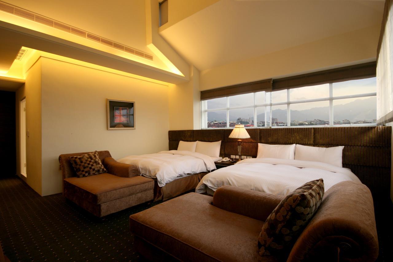 เมาน์เท็น ฟิช วอเตอร์ บูทิก โฮเต็ล Hotel จี๋จี๋ ห้อง รูปภาพ