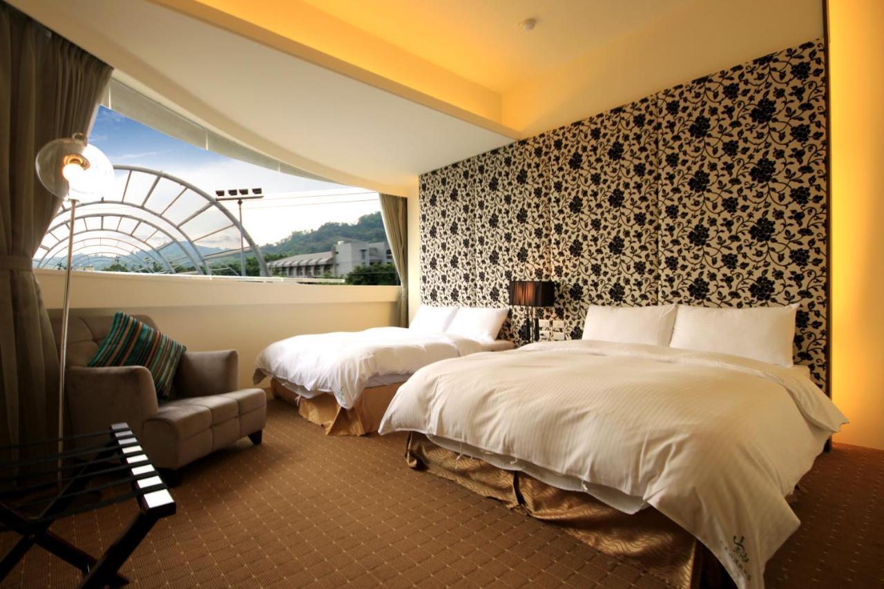 เมาน์เท็น ฟิช วอเตอร์ บูทิก โฮเต็ล Hotel จี๋จี๋ ภายนอก รูปภาพ